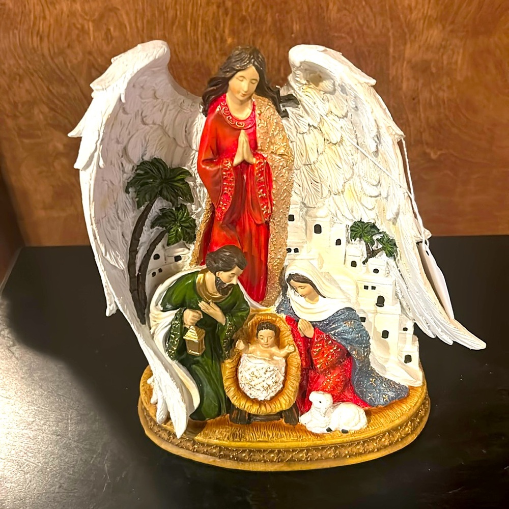 NWT Roman, Inc. Handcrafted Red Multi Nativity Scene Set
